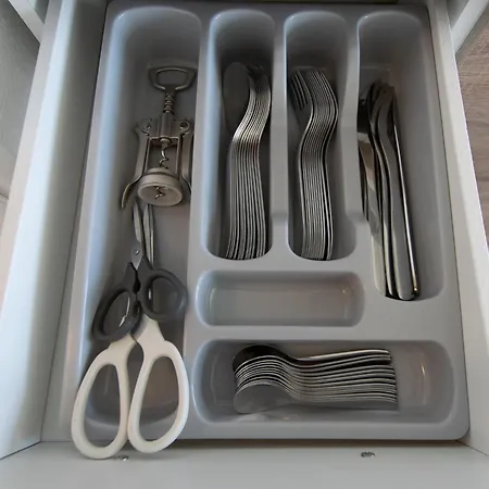 Lägenhet Tolstov - 1 - Balcony - 25 Min To Messe Dus *