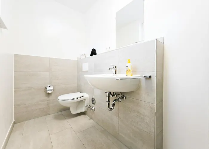 Tolstov - 1 - Balcony - 25 Min To Messe Dus Апартаменты Крефельд