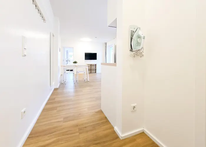 Tolstov - 1 - Balcony - 25 Min To Messe Dus Апартаменты Крефельд