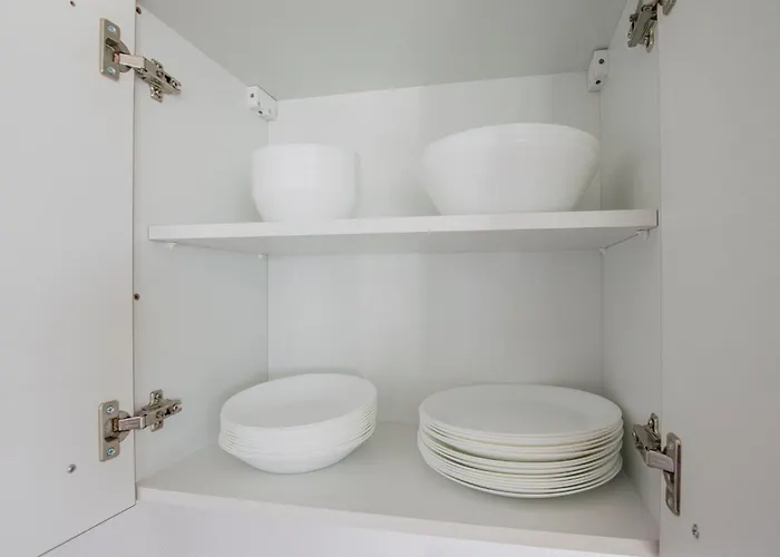 Tolstov - 1 - Balcony - 25 Min To Messe Dus Апартаменты